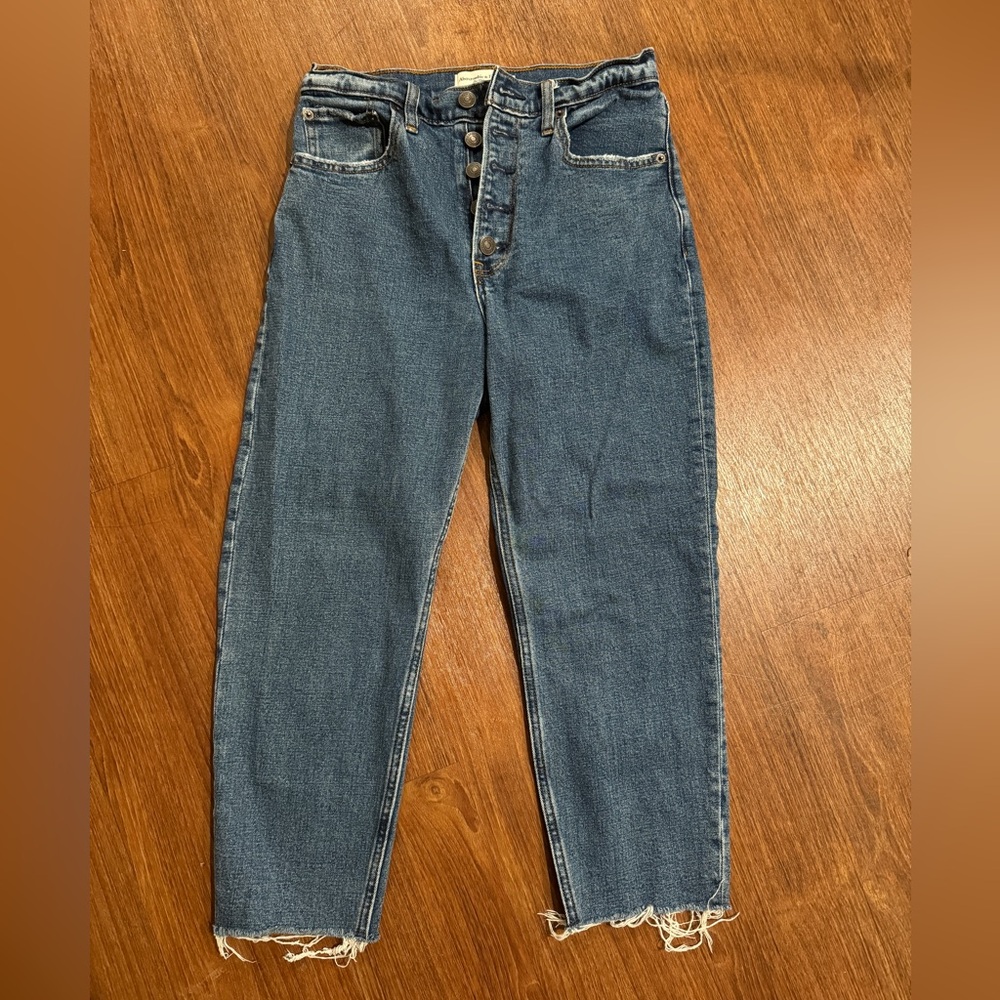 Abercrombie High Rise Mom Jean